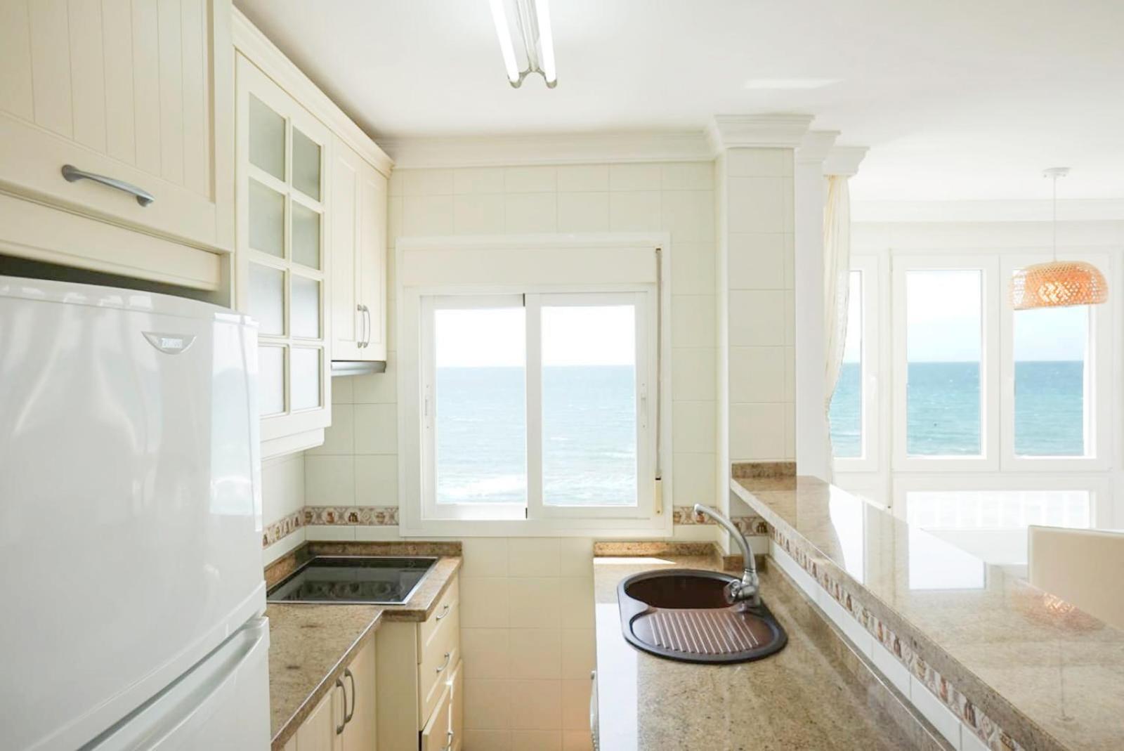 Precioso Apartamento En Primera Linea En Torrox Dış mekan fotoğraf